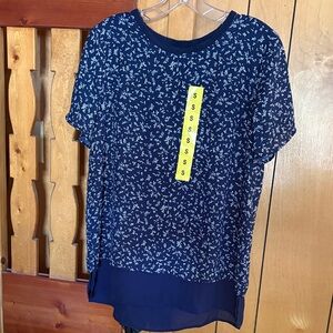 NWT navy top